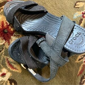 CROCS Black Strappy Sandals